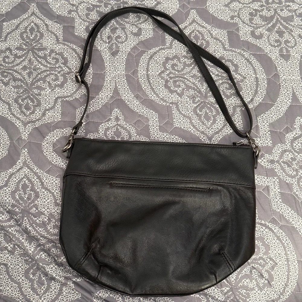 The Sak Black Oleta Leather Embossed Adjustable Crossbody Bag EUC